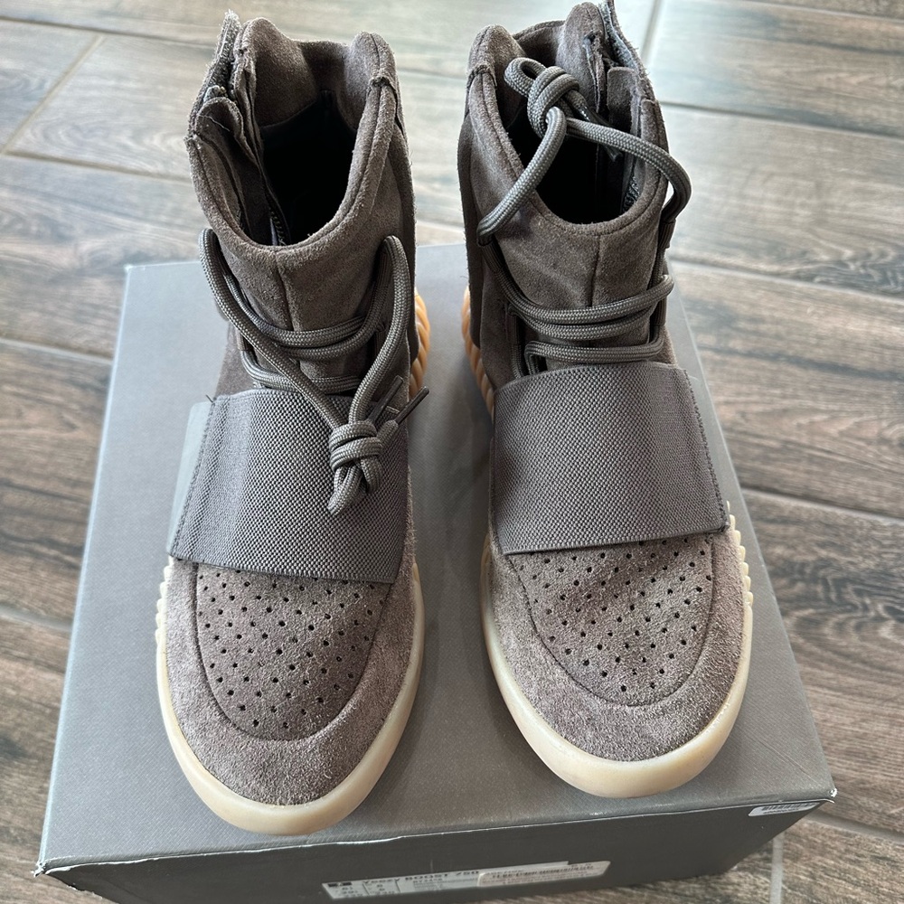 Yeezy boots.  Like new. Worn once.
